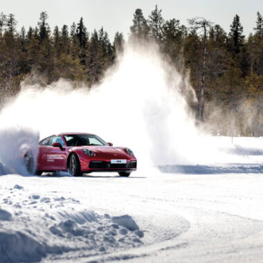 Porsche på vinterväglag