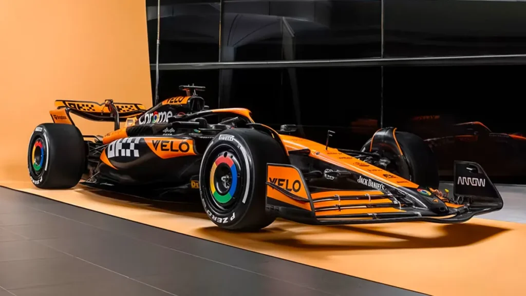 McLaren MCL61