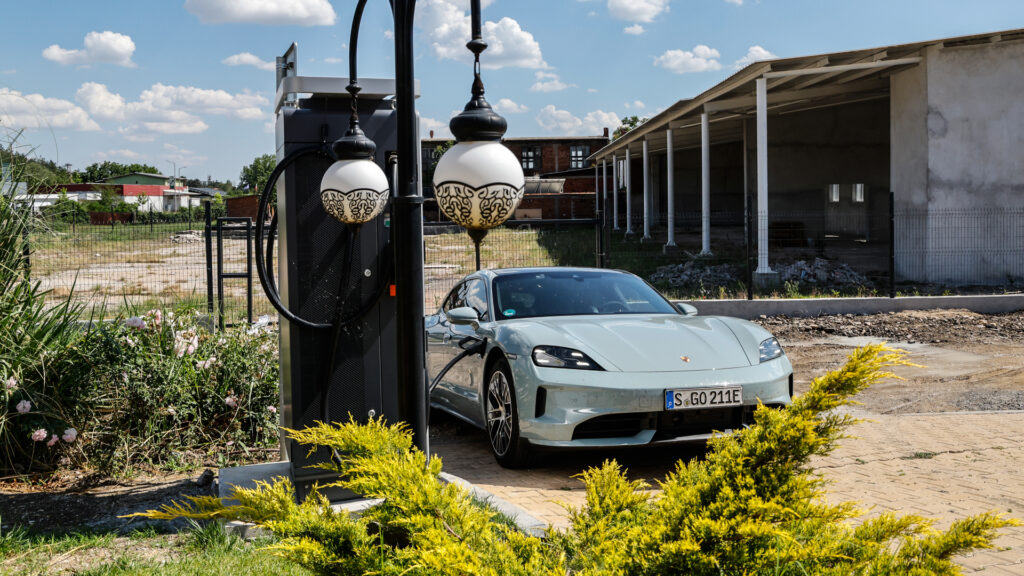 Porsche Taycan