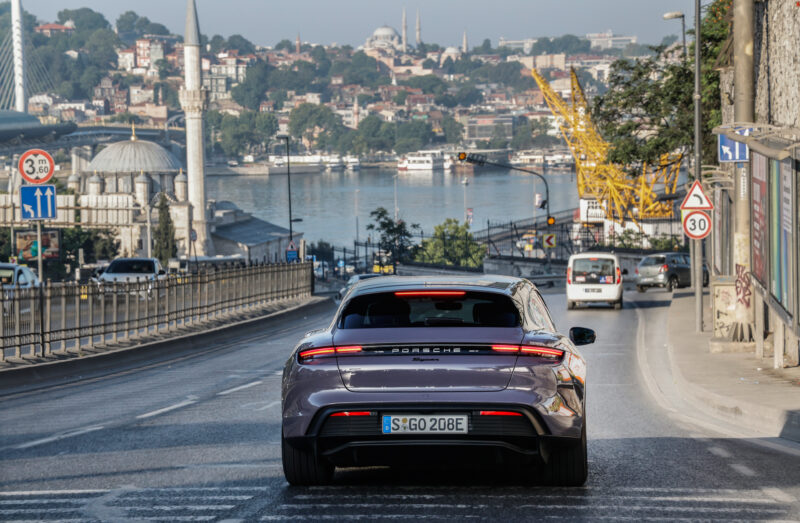 Porsche Taycan